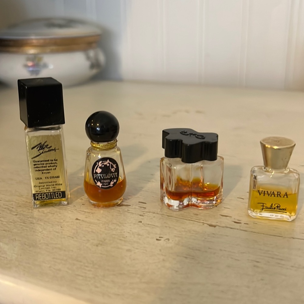 RARE Vintage Oscar de Renta Pavlova Paris Vivara Pucci plus miniature perfume
